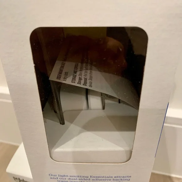 New 2x Raid Essentials Flying Insect Light Trap Starter Kit Plug In - Picture 5 of 5